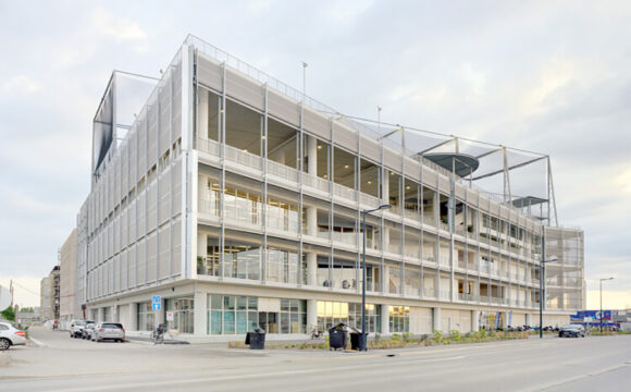 Bordeaux Brazza UCPA Sport Station: A Sustainable Sporting Haven