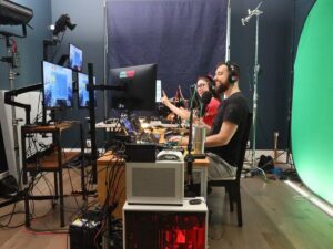 A Day In The Life Of YouTube DIY Creators Evan And Katelyn Heling a-day-in-the-life-of-youtube-diy-creators-evan-and-katelyn-heling