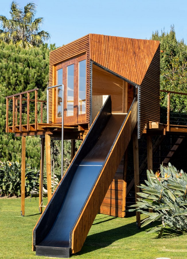 Cascading Playfulness: Cassiopeia Tree House in Cascais, Portugal-Sheet10